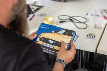 512